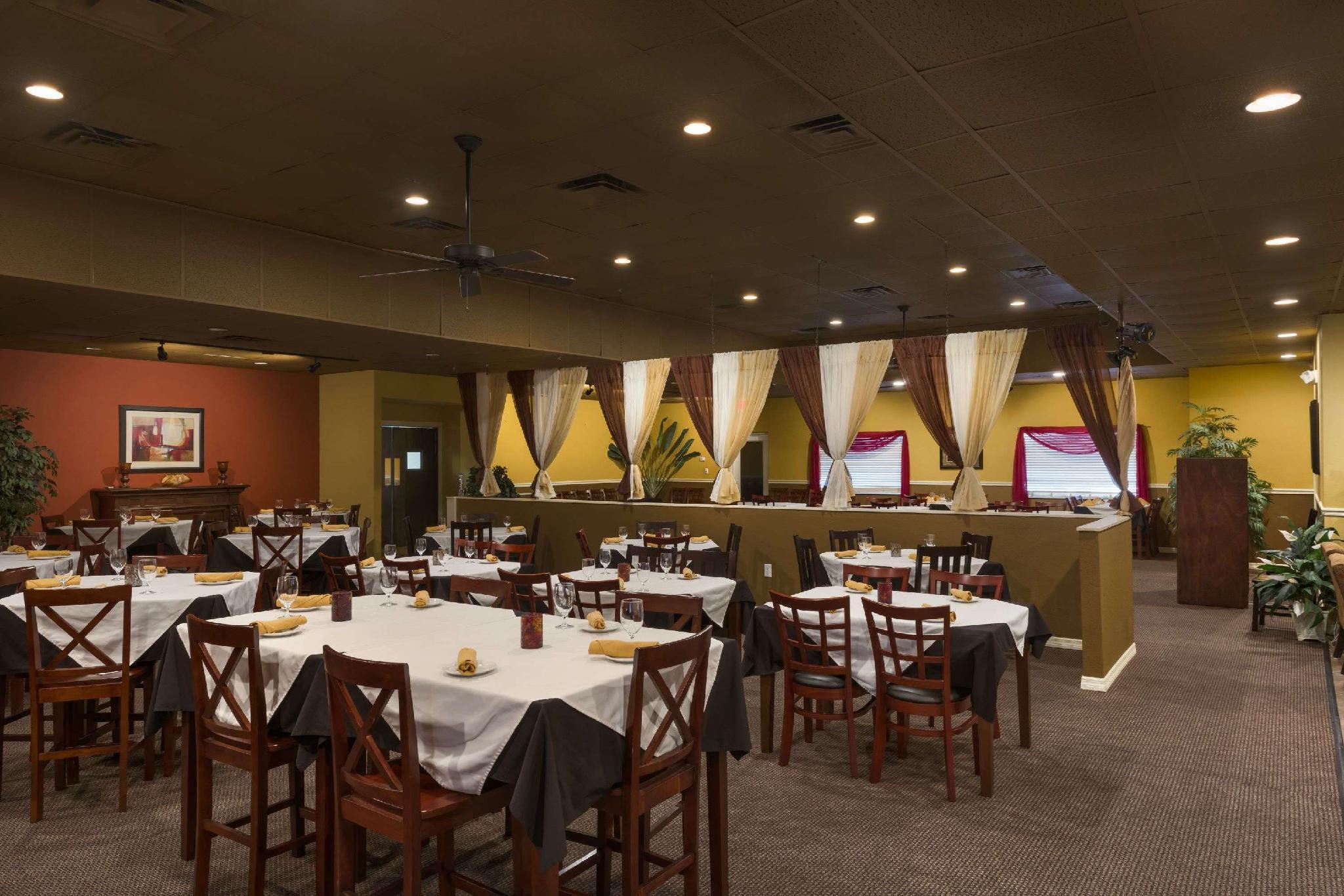 Days Inn By Wyndham Port Charlotte Town Center Bagian luar foto